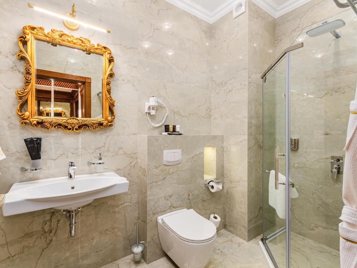 Gregory Hotel Dendrarium Park Chişinău Extérieur photo