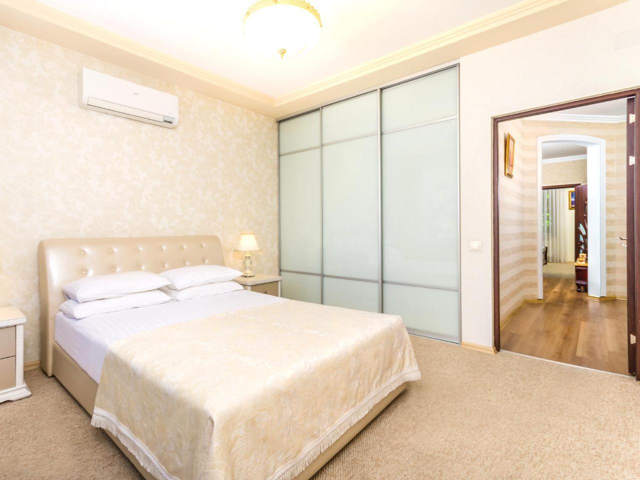 Gregory Hotel Dendrarium Park Chişinău Extérieur photo
