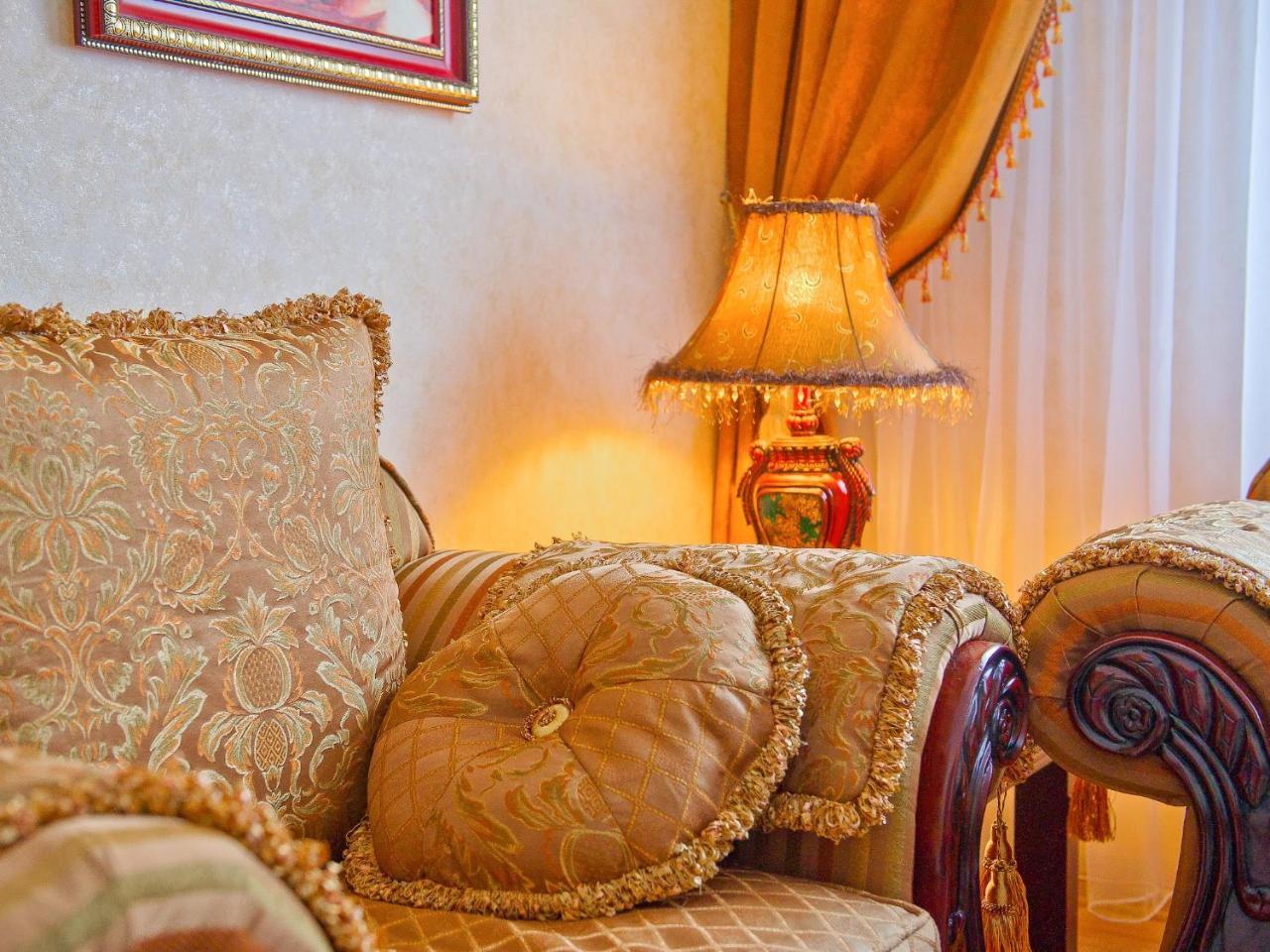 Gregory Hotel Dendrarium Park Chişinău Extérieur photo